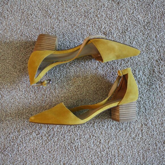 Market & Spruce Mustard Yellow Heels - Picture 4 of 5